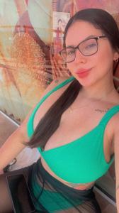 613540643: Chica busca chico en Madrid