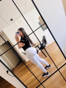 Chica busca chico en Madrid: 