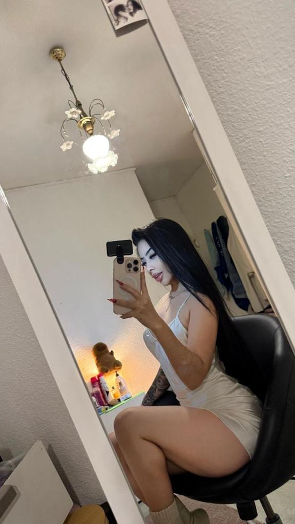 614963822: Chica busca chico en Granada