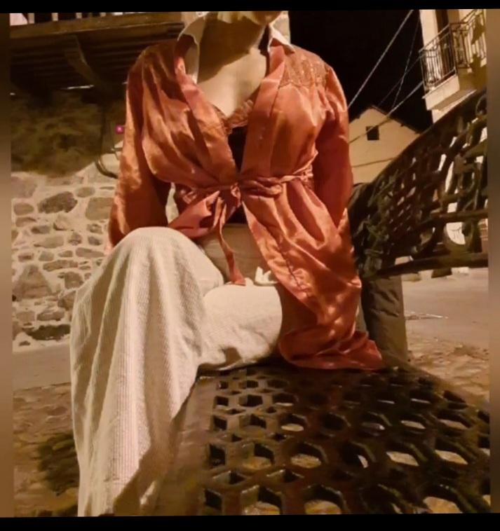 Chica busca chico en Almería: 