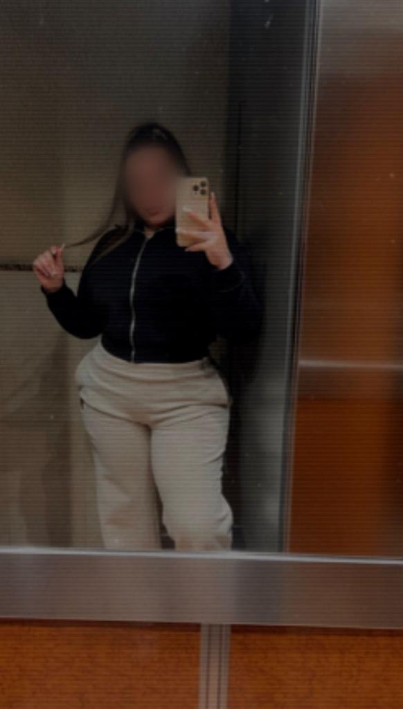 Chica busca chico en Granada: 
