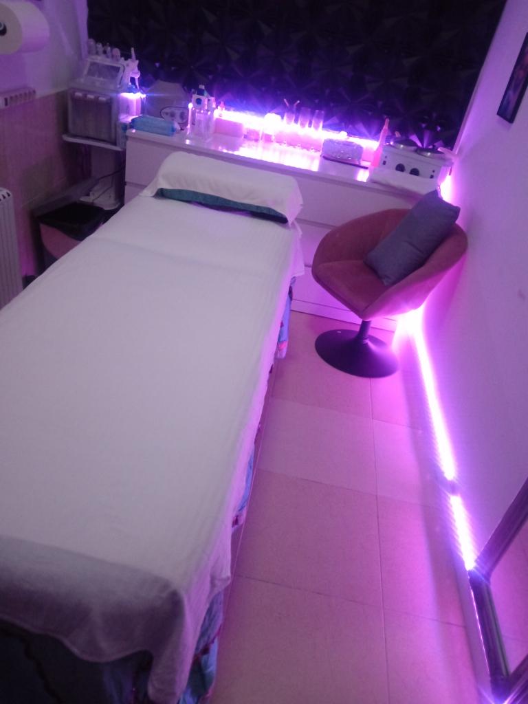 Chica busca chico en Madrid: 