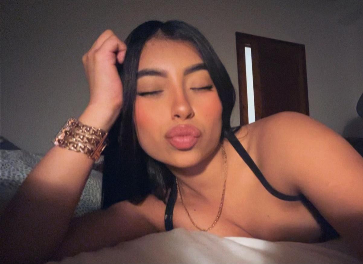 Chica busca chico en Ibiza: 