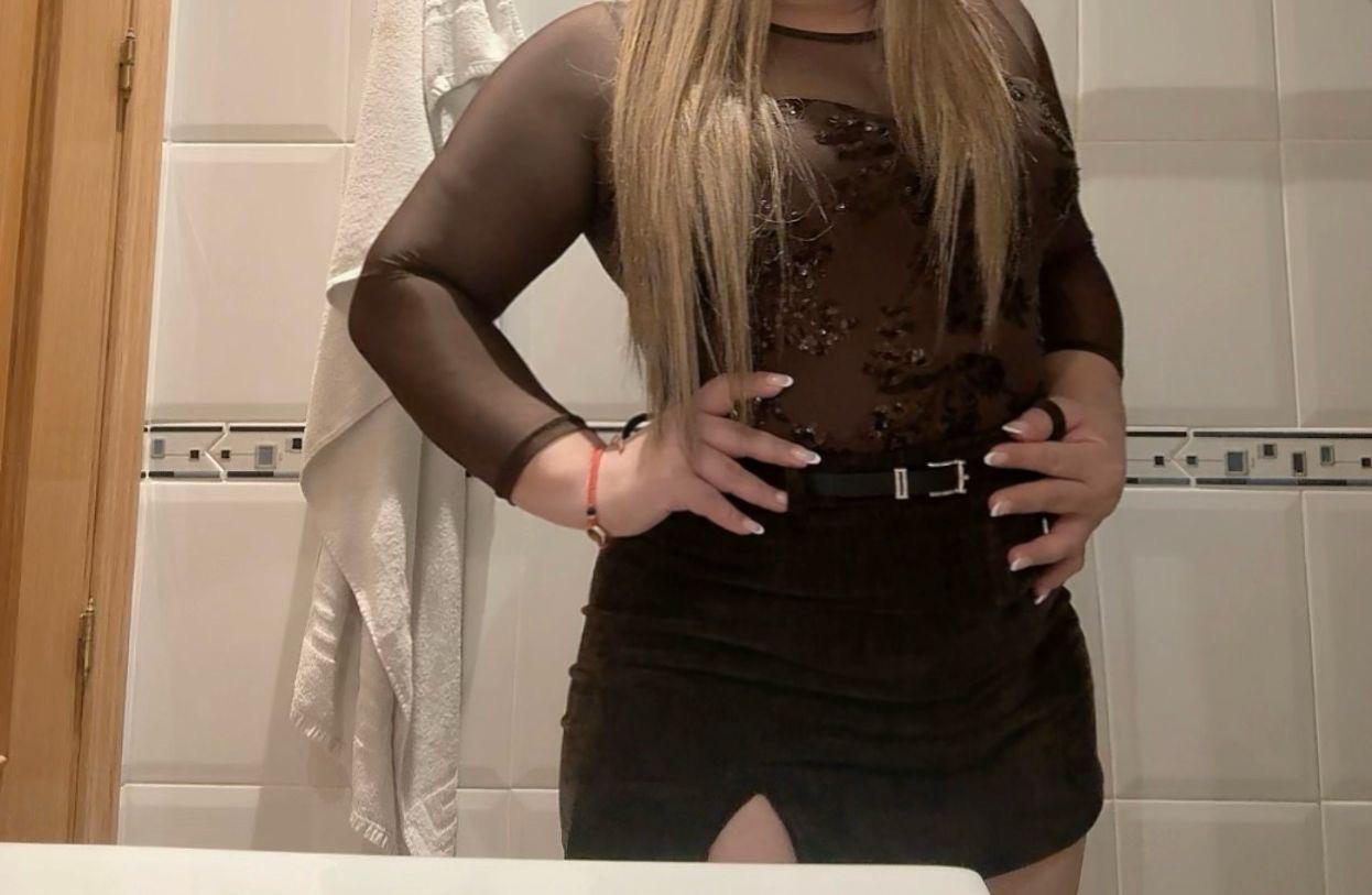 661160443: Chica busca chico en Madrid