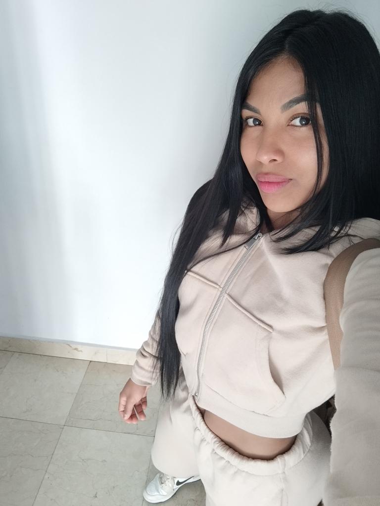 Chica busca chico en Granada: 