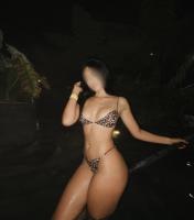 613542276: Chica busca chico en Madrid