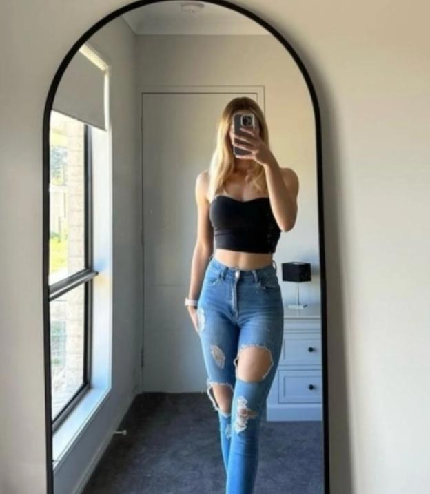 Chica busca chico en Tenerife: 