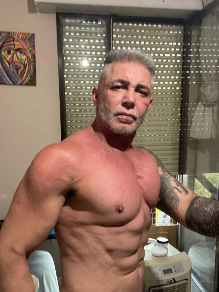 Chico busca chica en Madrid: 