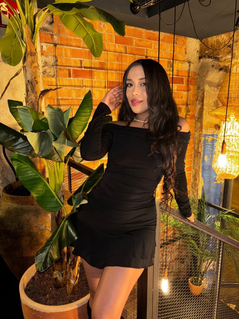 Chica busca chico en Sevilla: 