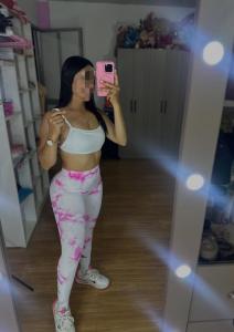 641904488: Chica busca chico en Burgos