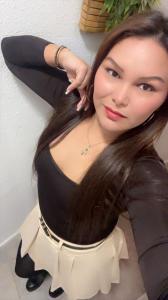 613392225: Chica busca chico en Barcelona