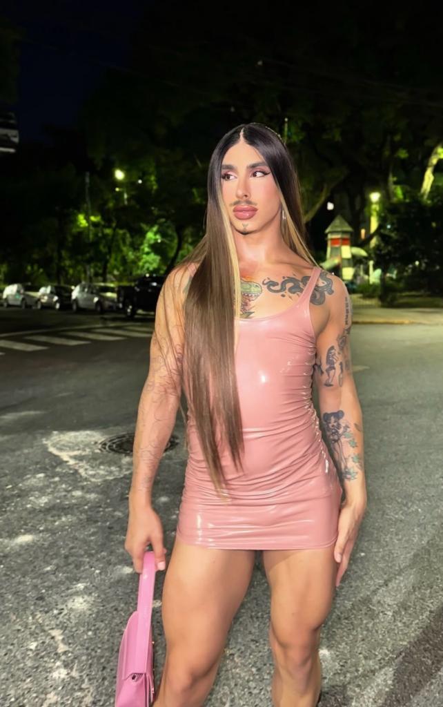 682109799: Transexual en Navarra