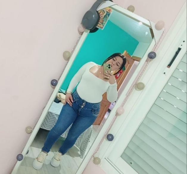 Chica busca chico en Granada: 