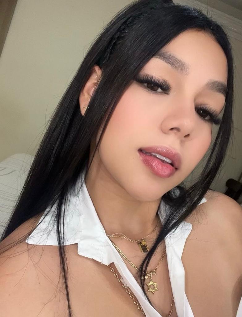 Chica busca chico en Cádiz: 