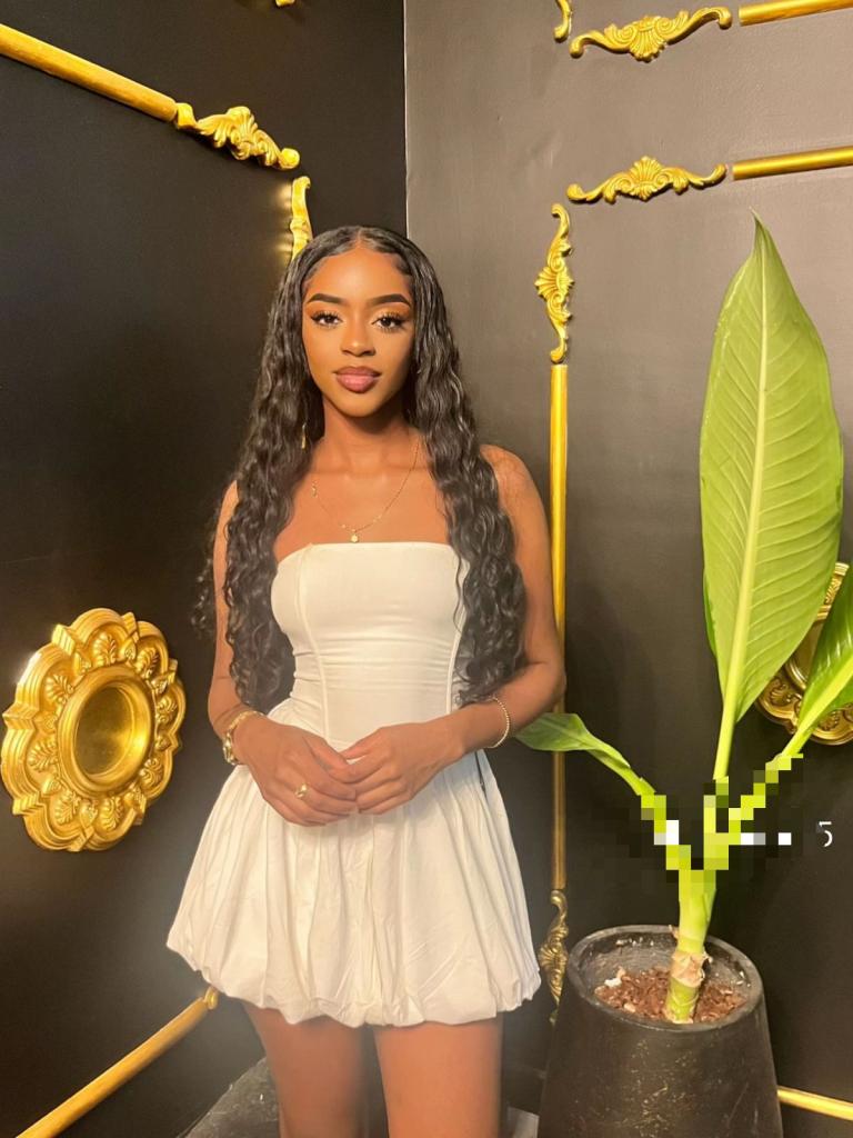 Chica busca chico en La Coruña: 