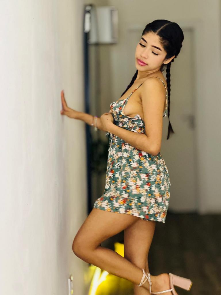 Chica busca chico en Barcelona: 