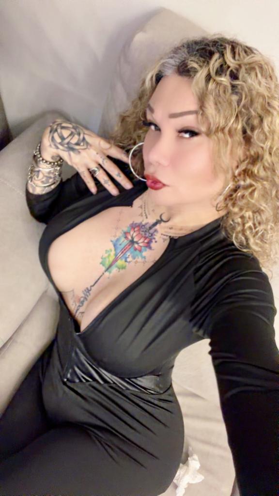 Chica busca chico en Zaragoza: Chica busca chico