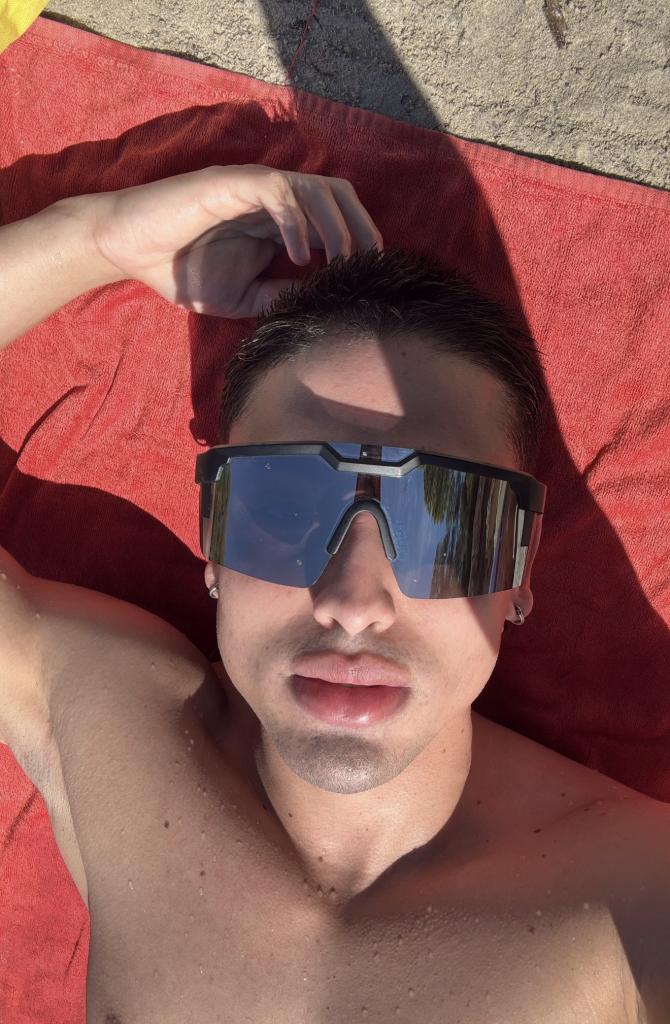 610880128: Chico busca chica en Navarra