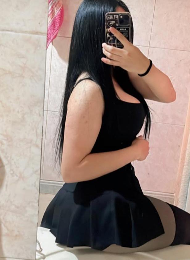 604840283: Chica busca chico en Málaga