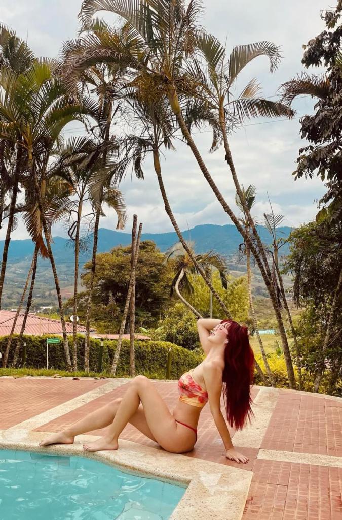 603999955: Chica busca chico en Murcia