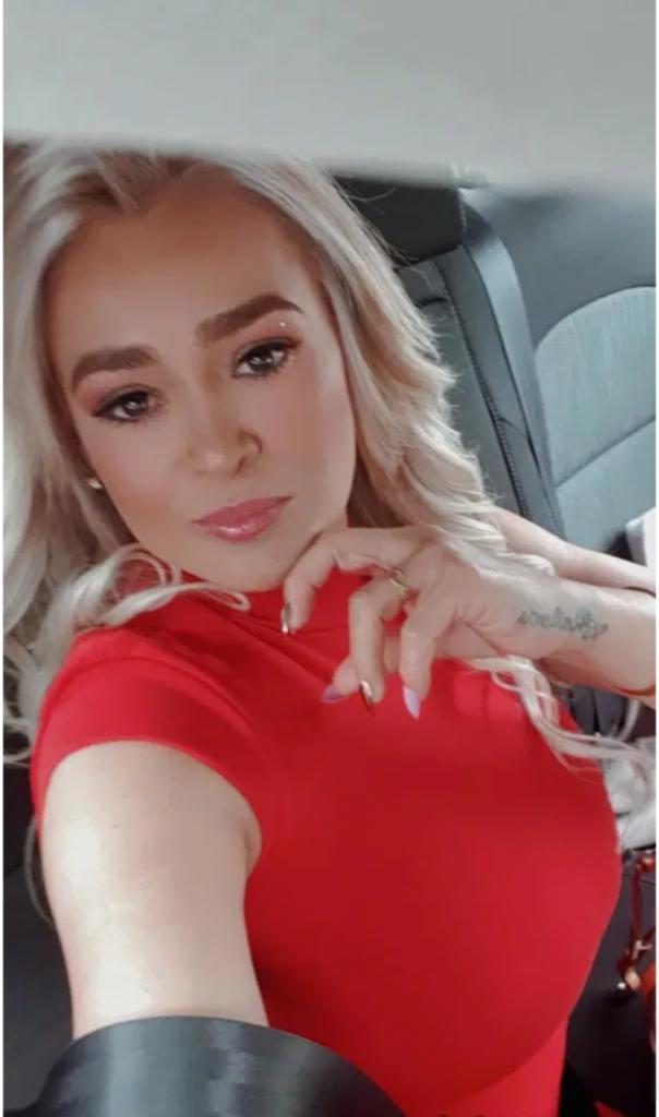 Chica busca chico en Ibiza: 