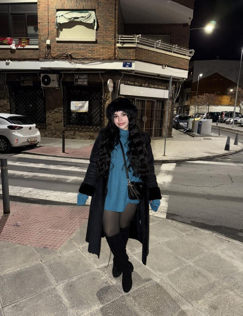 Chica busca chico en Cádiz: 