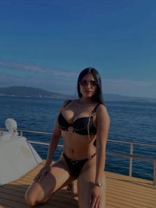 674033876: Chica busca chico en Pontevedra