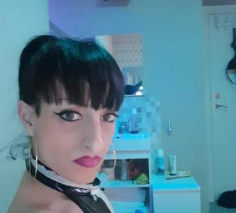 624117625: Chica busca chico en Barcelona