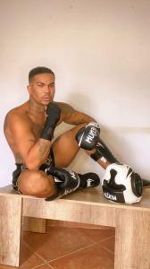 Chico busca chica en Alicante: 