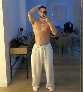 677162474: Chico busca chica en Mallorca