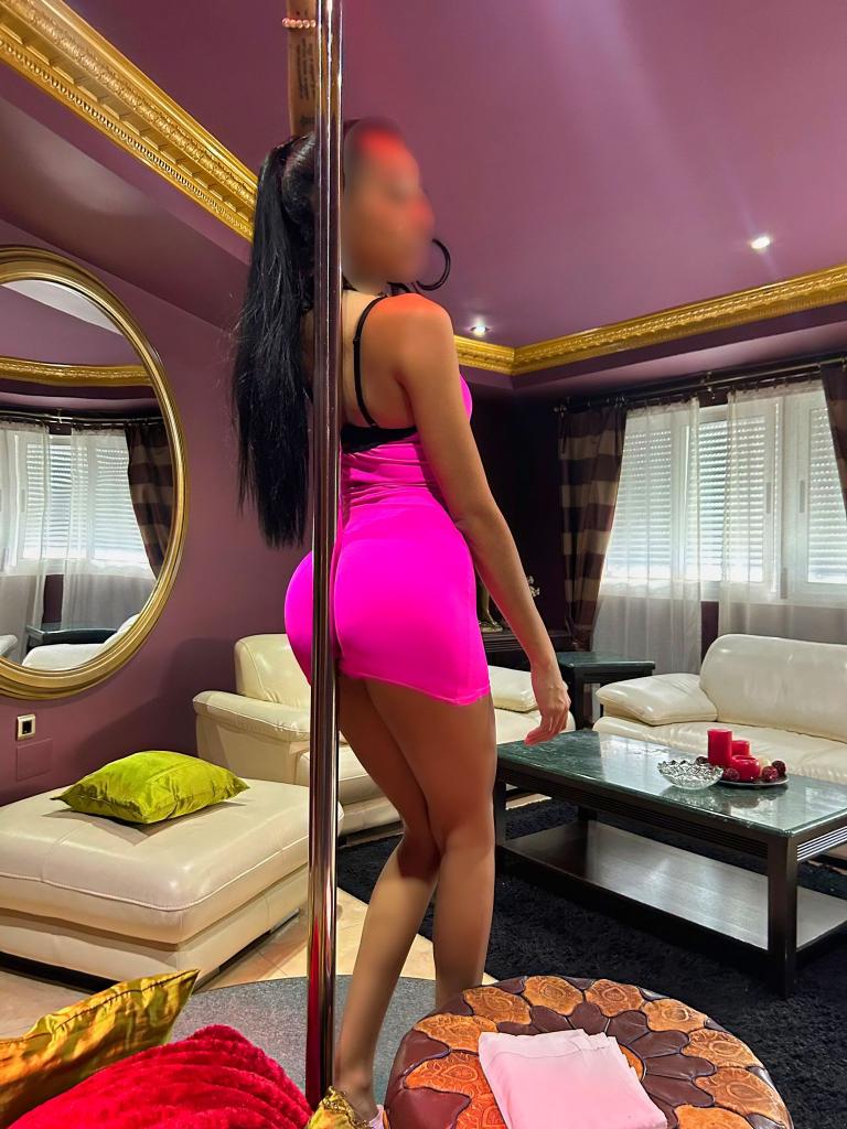 Chica busca chico en Murcia: 