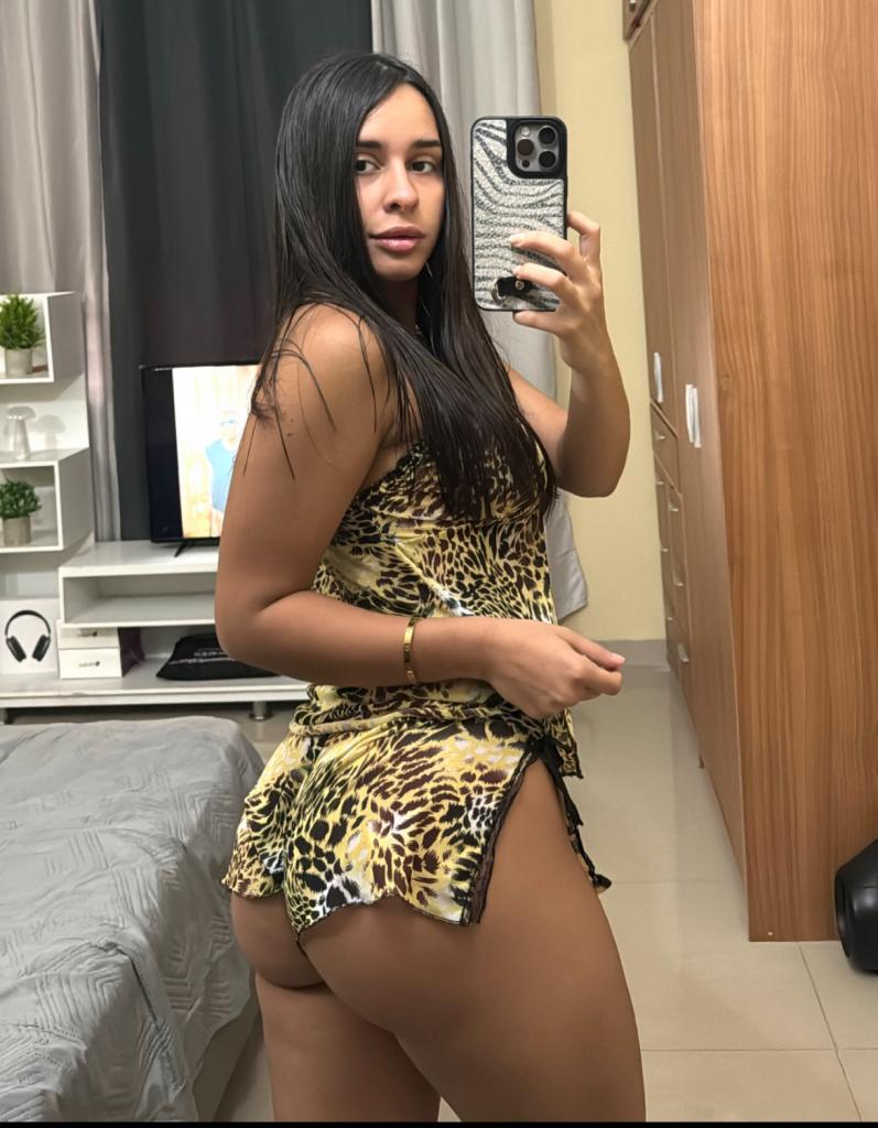 641417570: Chica busca chico en Navarra