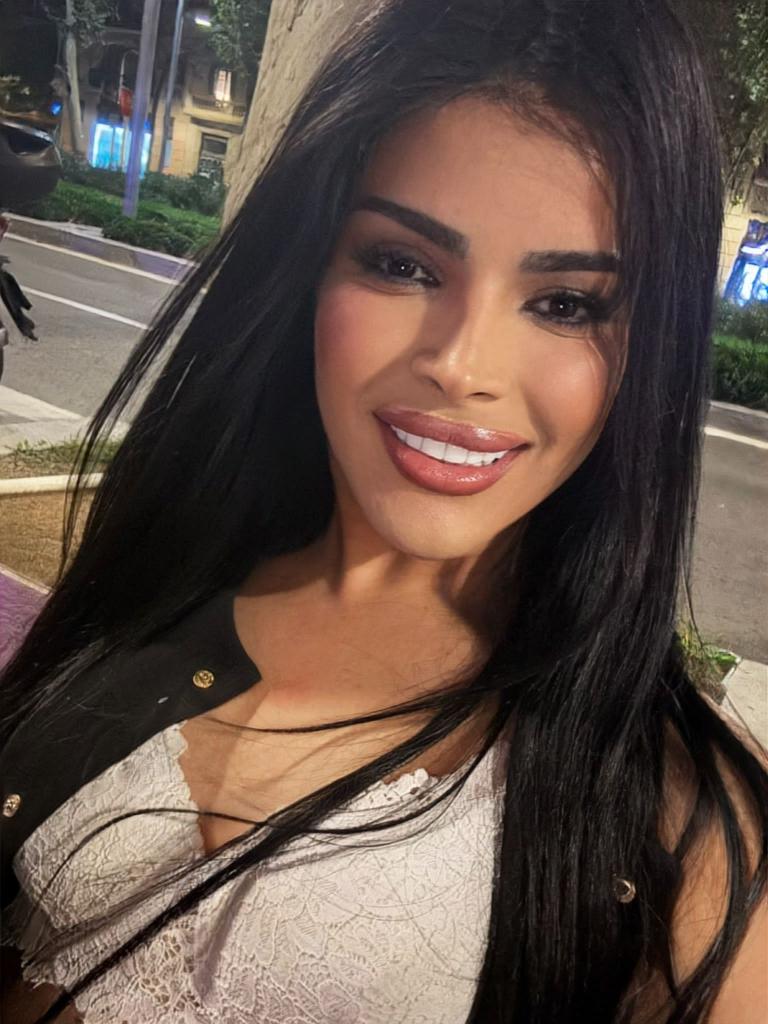 631242200: Travesti en Barcelona