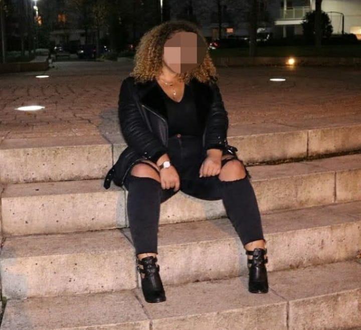 Chica busca chico en Sevilla: 