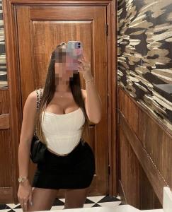 664094515: Chica busca chico en Valencia
