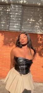 Chica busca chico en Sevilla: 