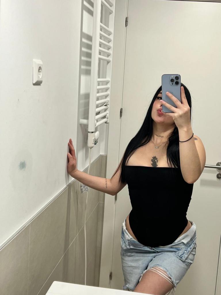 Chica busca chico en Gerona: 