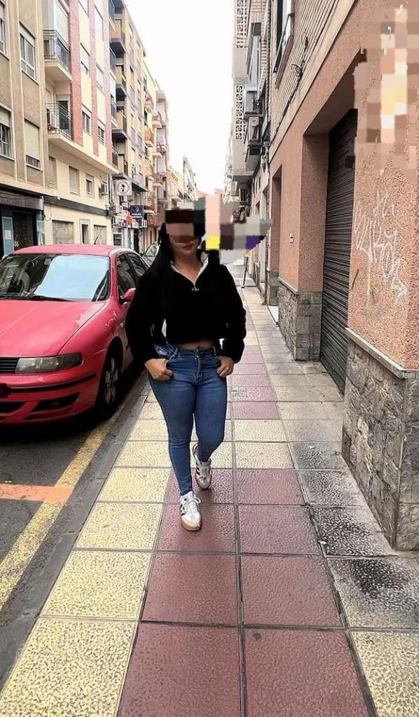 Chica busca chico en Alicante: 