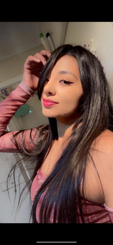 Chica busca chico en Alicante: Chica busca chico