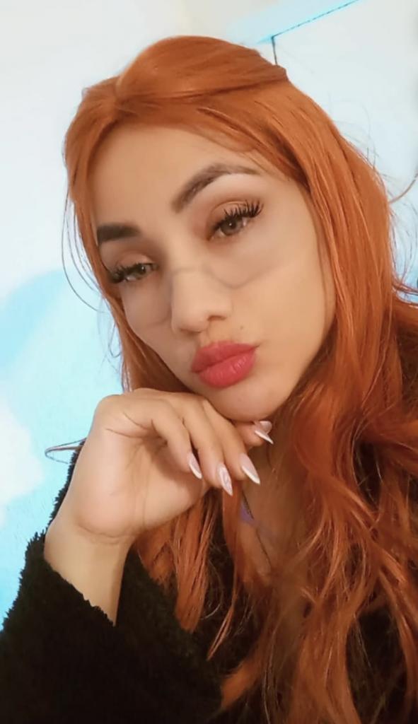 Chica busca chico en Almería: 