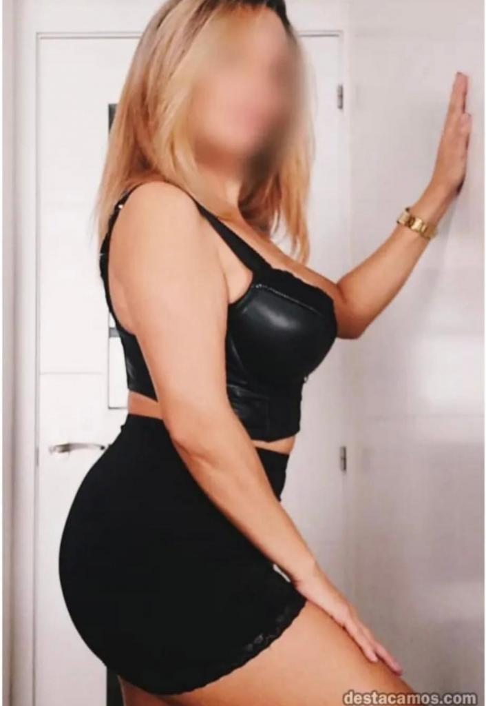Chica busca chico en Granada: 