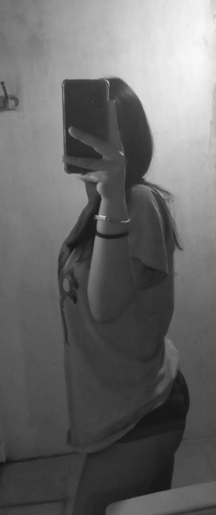 Chica busca chico en Granada: 