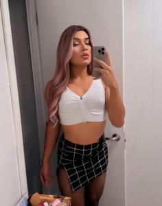 613275192: Transexual en Valencia