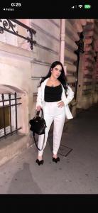 647082571: Chica busca chico en Gerona