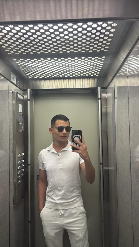 658066093: Chico busca chica en Alicante