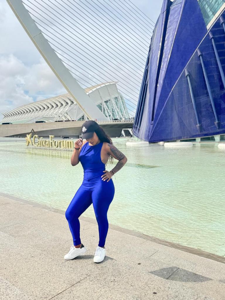 624798262: Chica busca chico en Valencia