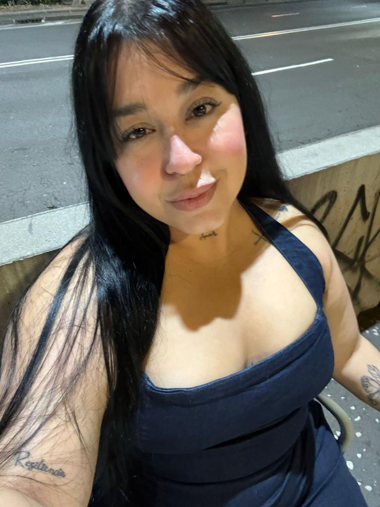 Chica busca chico en Tenerife: 