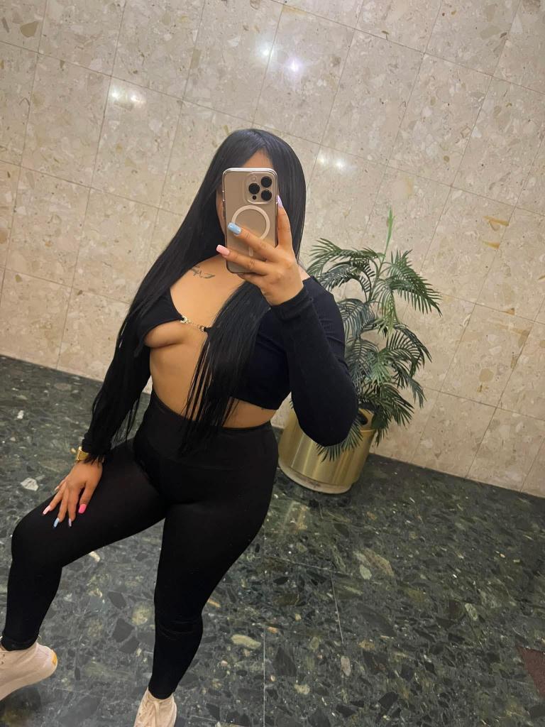 Chica busca chico en Tenerife: 