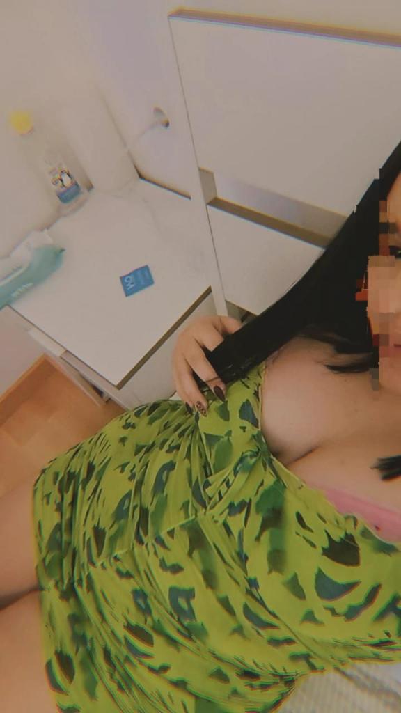 Chica busca chico en Granada: 