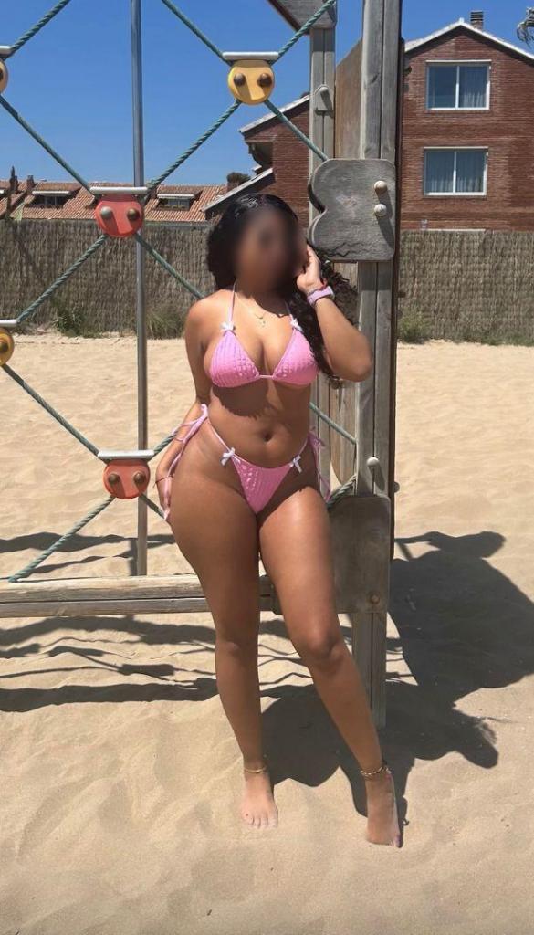 Chica busca chico en Murcia: 